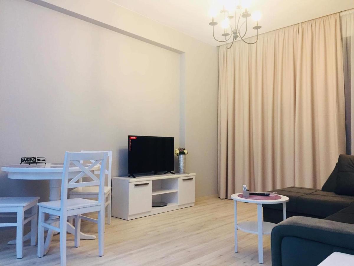 Sol'S M2 White Modern Apartments Tbilisi Exterior foto